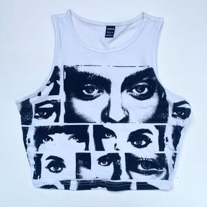 SHEIN Women's Black and White Graphic Crop Top